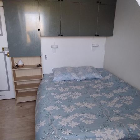 Petit Nid A Corbeil-Essonnes Apartment Luaran gambar